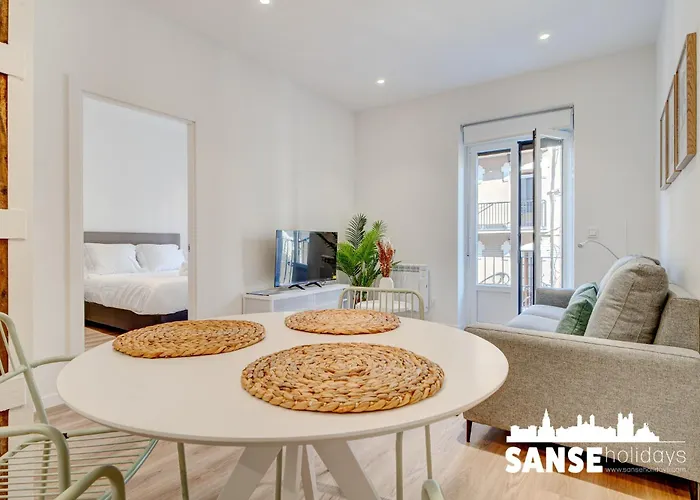 Salud By Sanse Holidays *