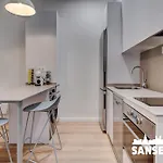 Salud By Sanse Holidays Apartment